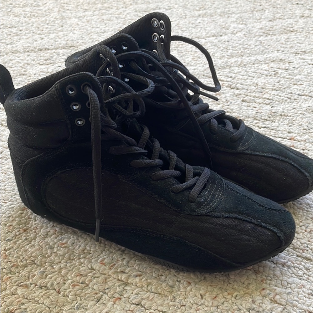 Unisex Black boxing 🥊 shoes